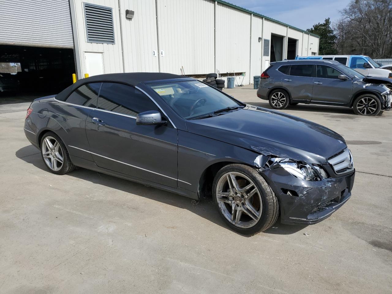 2012 Mercedes-Benz E-klasse VIN WDDKK5KF6CF140594 Copart auction photo, front end damage thumbnail 4