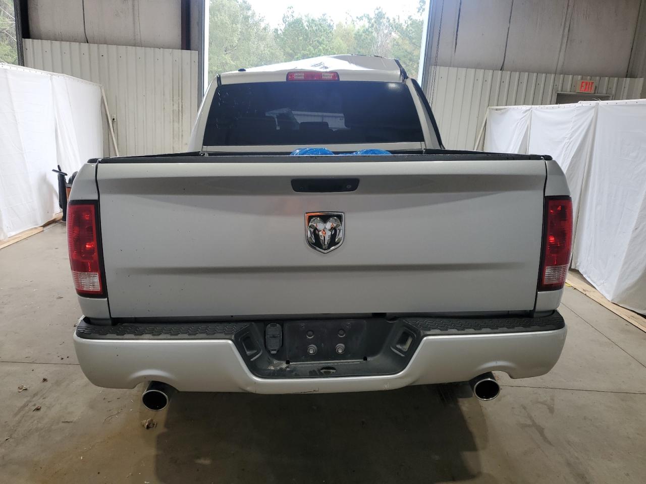 2018 RAM 1500 VIN 1C6RR6KTXJS340700 Copart auction photo, all over / minor dent/scratches damage thumbnail 6