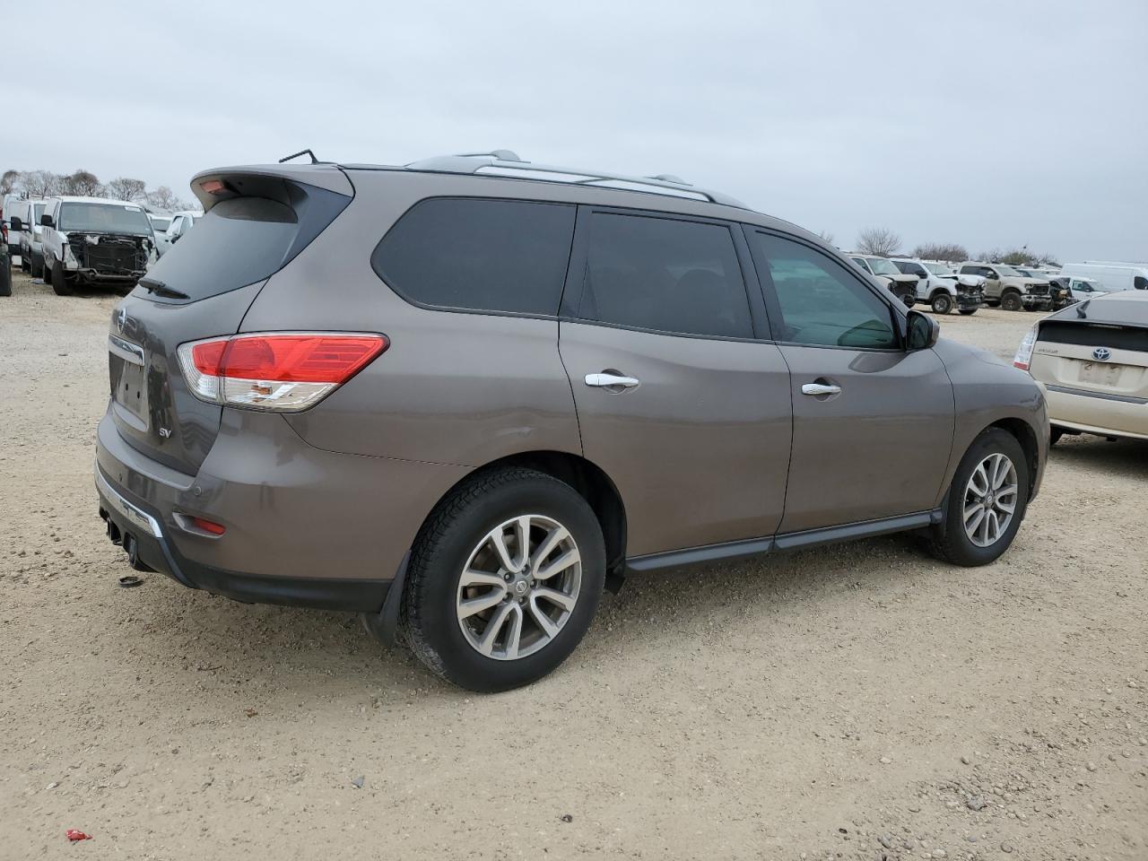 2014 Nissan Pathfinder VIN 5N1AR2MN2EC673515 Copart auction photo, minor dent/scratches damage thumbnail 3