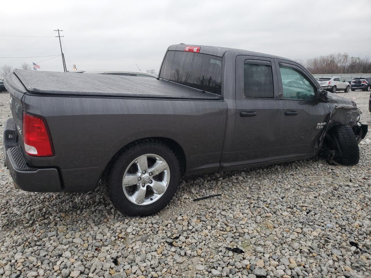 2018 RAM 1500 VIN 1C6RR7FT1JS343002 Copart auction photo, front end damage thumbnail 3