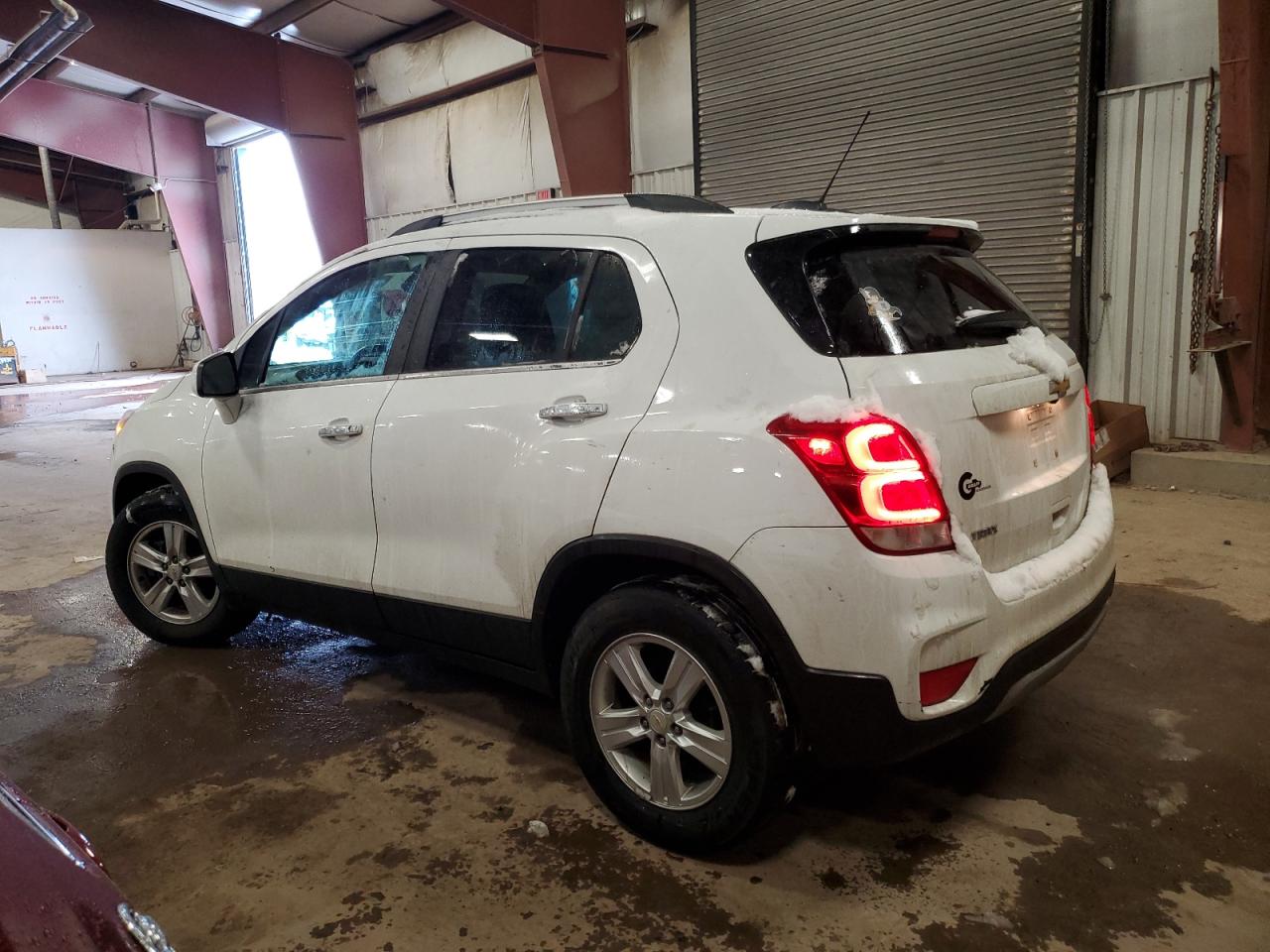 2018 Chevrolet Trax VIN KL7CJLSB5JB659172 Copart auction photo, front end / minor dent/scratches damage thumbnail 2