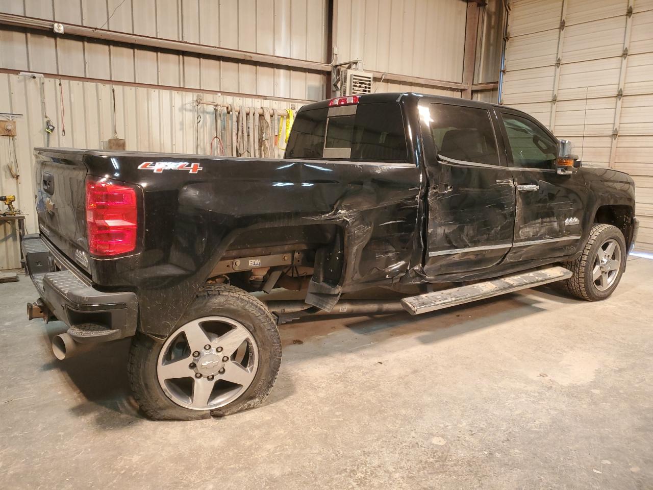 2017 Chevrolet Silverado VIN 1GC1KXEY5HF200919 Copart auction photo, side / undercarriage damage thumbnail 3
