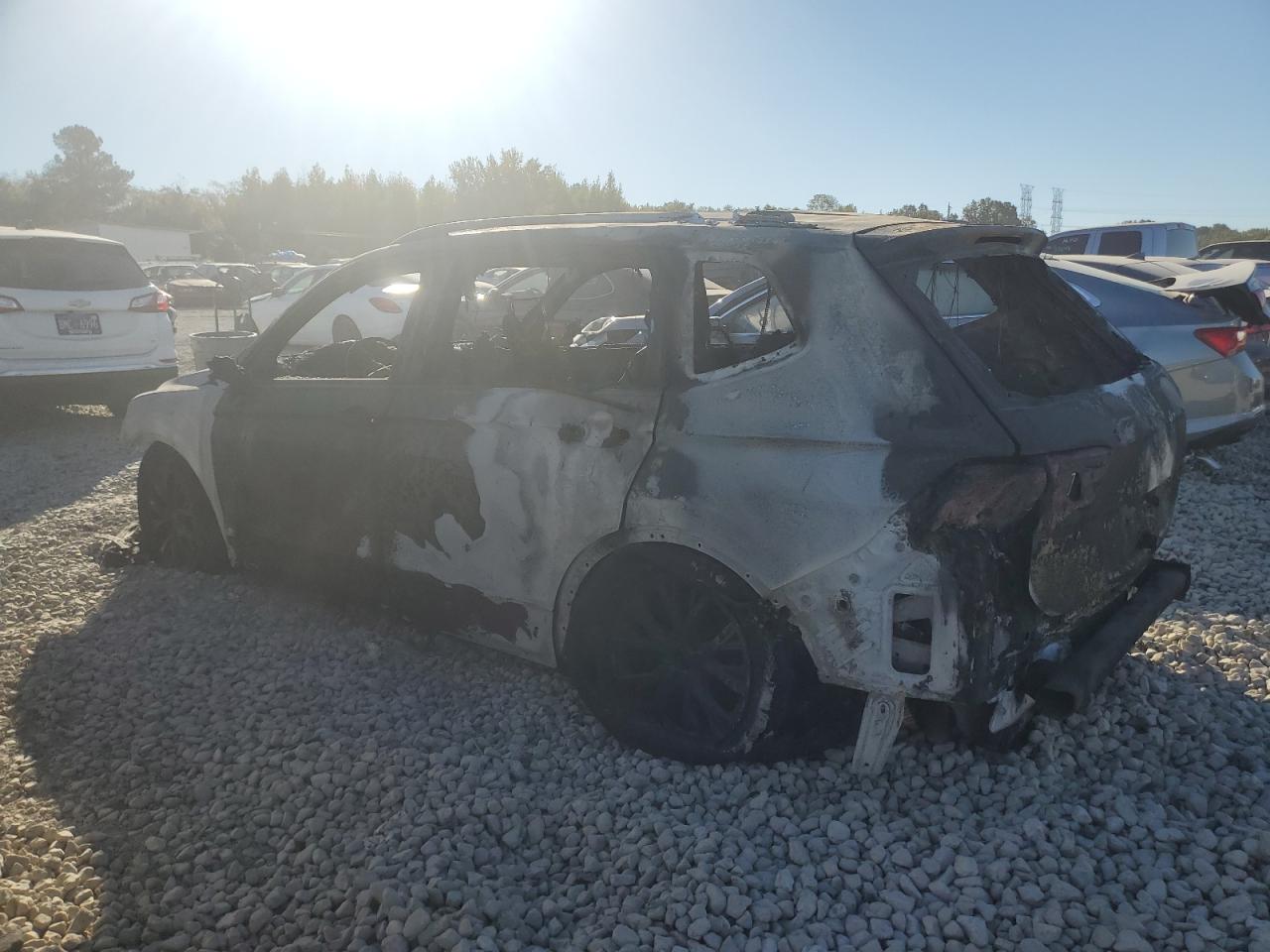 2021 Volkswagen Tiguan VIN 3VV1B7AXXMM032820 Copart auction photo, burn / replaced vin damage thumbnail 2