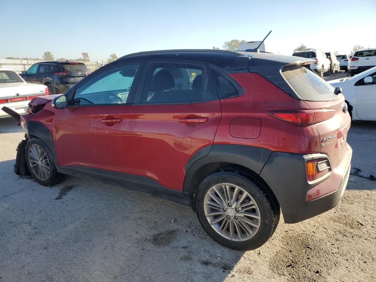 2020 Hyundai Kona VIN KM8K2CAA0LU583223 Copart auction photo, front end / undercarriage damage thumbnail 2
