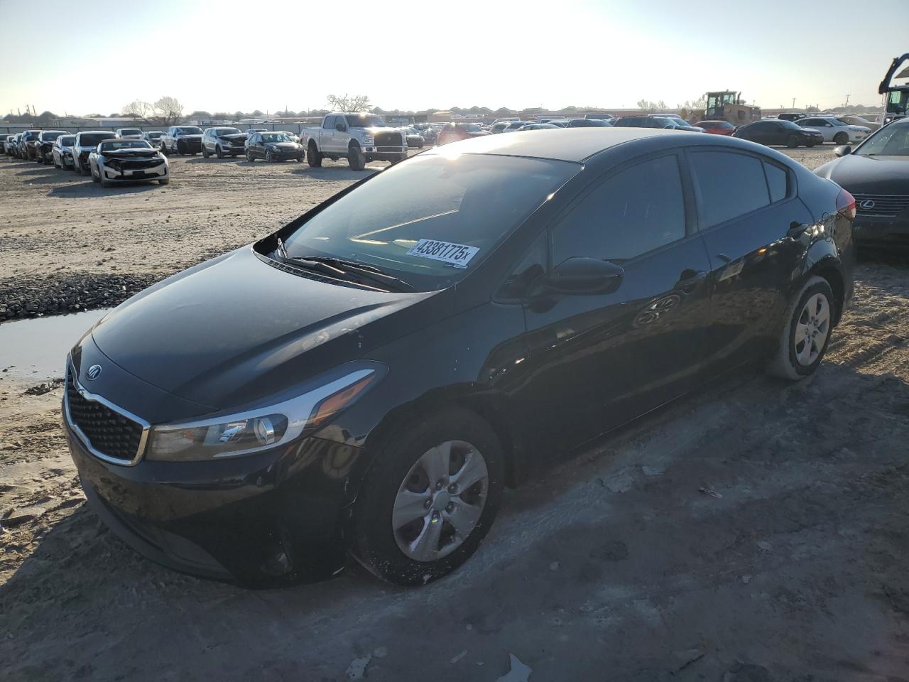 2018 KIA Forte VIN 3KPFK4A71JE268944