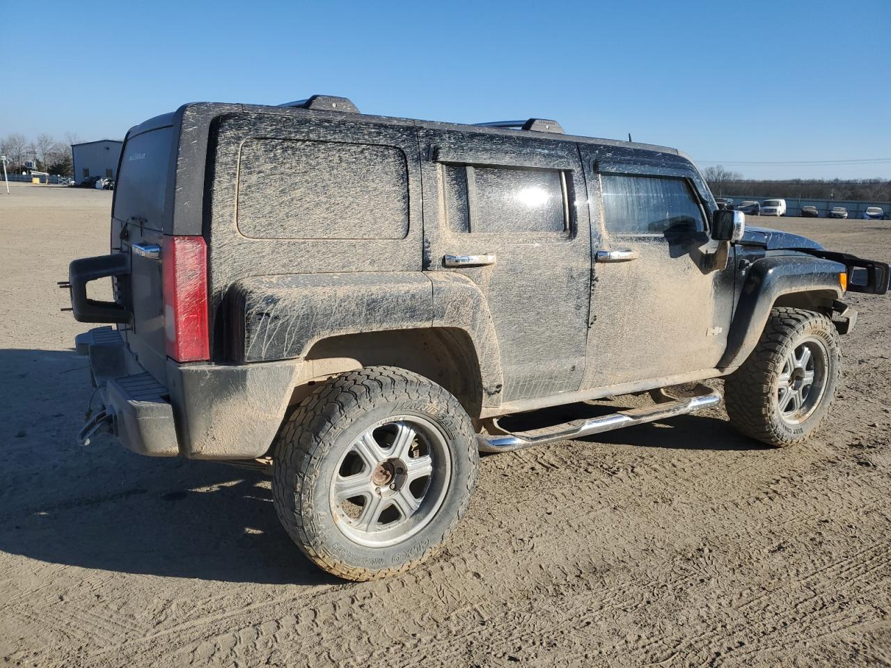 2007 Hummer H3 VIN 5GTDN13E178184112 Copart auction photo, front end / minor dent/scratches damage thumbnail 3