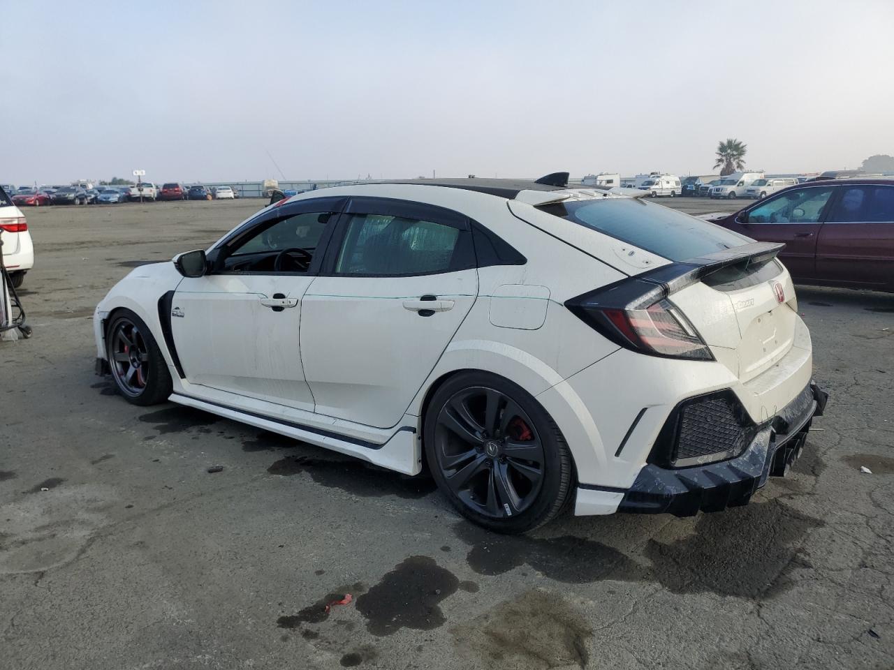 2018 Honda Civic VIN SHHFK8G77JU200929 Copart auction photo, vandalism / front end damage thumbnail 2
