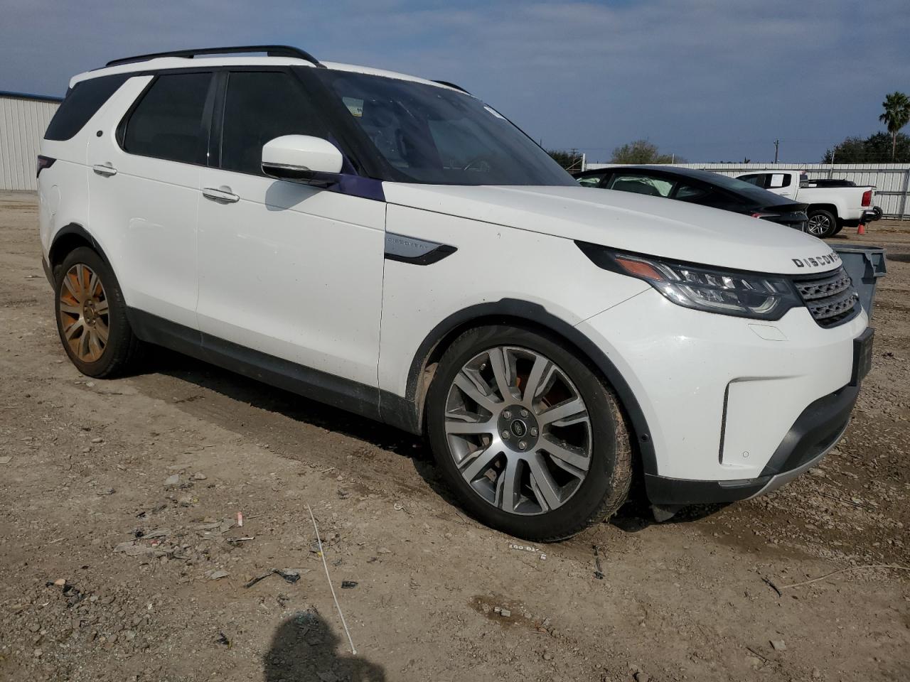 2018 Land Rover Discovery VIN SALRT2RV5JA055752 Copart auction photo, water/flood damage thumbnail 4