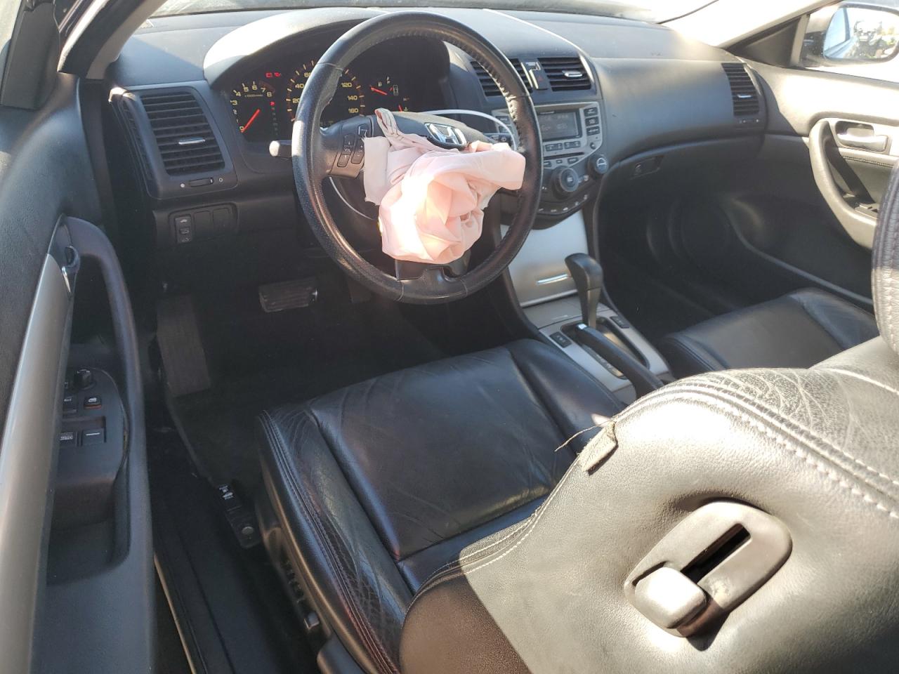 2006 Honda Accord VIN 1HGCM72626A012523 Copart auction photo, front end / minor dent/scratches damage thumbnail 8
