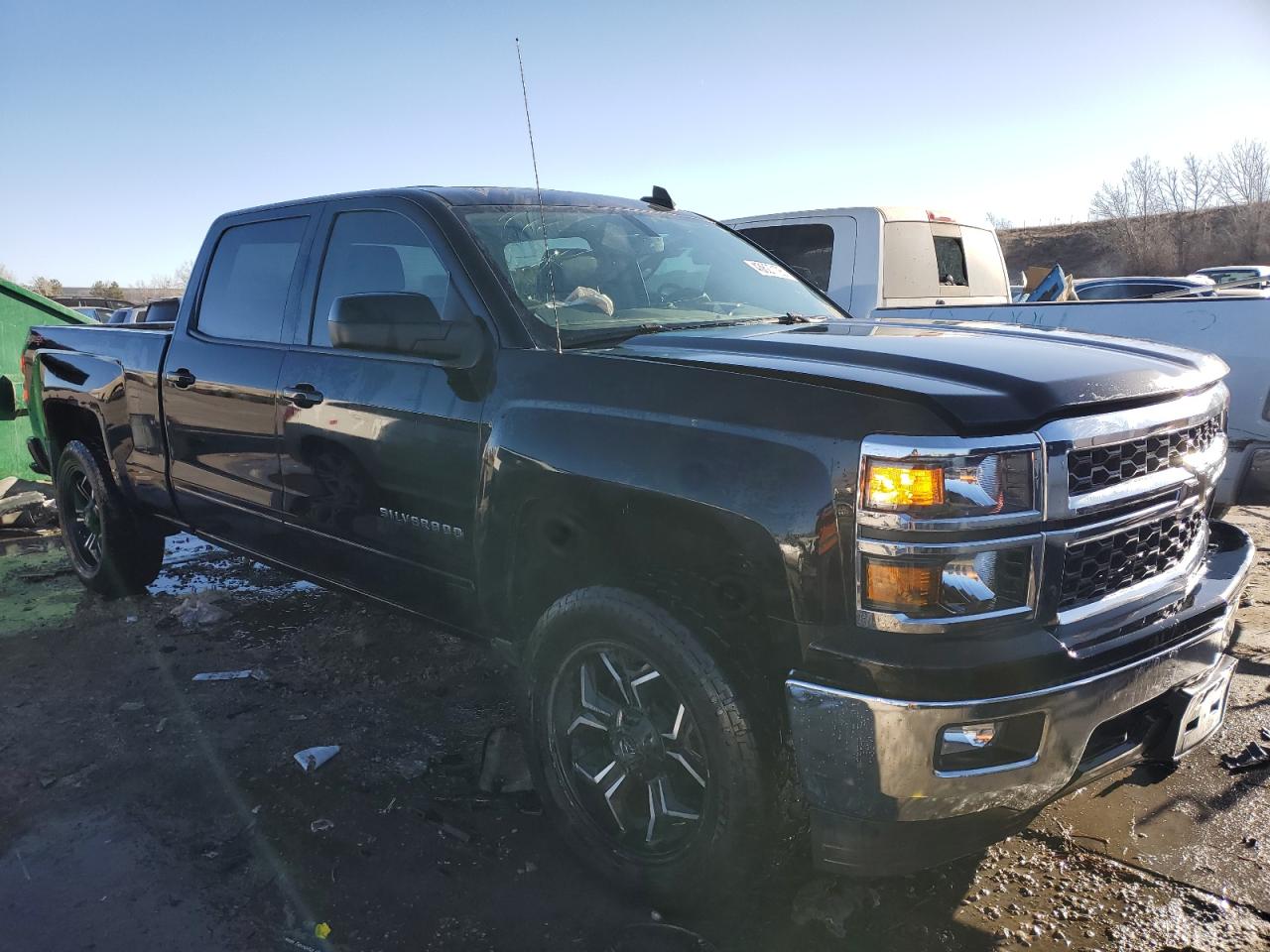 2015 Chevrolet Silverado VIN 1GCUKREC1FF204198 Copart auction photo, front end / side damage thumbnail 4