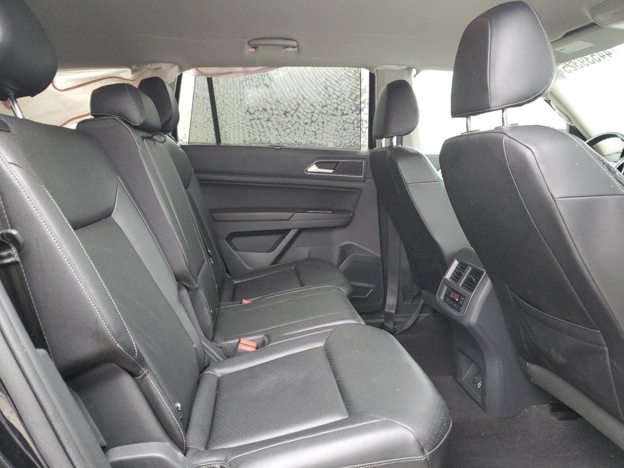 2019 Volkswagen Atlas VIN 1V2XR2CA5KC523809 Copart auction photo, side / front end damage thumbnail 11