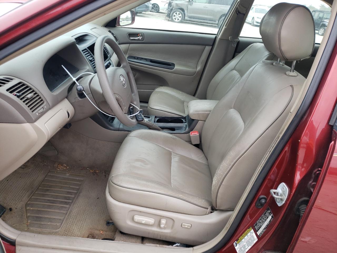 2005 Toyota Camry VIN 4T1BE32K05U013174 Copart auction photo, front end / minor dent/scratches damage thumbnail 7