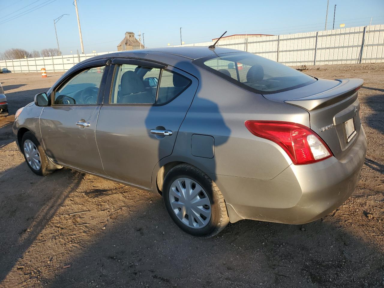 2014 Nissan Versa VIN 3N1CN7AP0EL826699 Copart auction photo, front end damage thumbnail 2