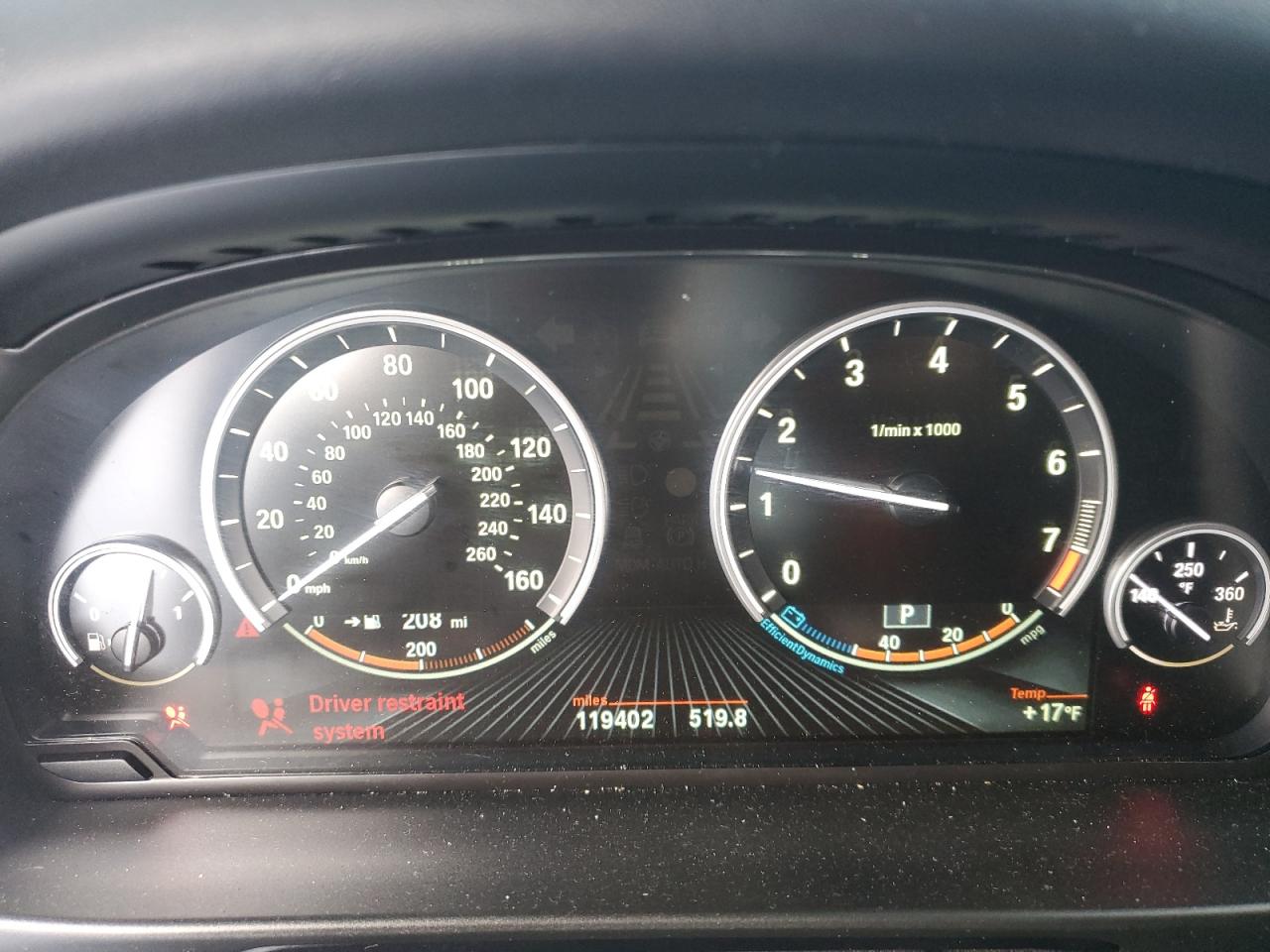 2015 BMW 5er VIN WBAKP9C55FD979545 Copart auction photo, front end / side damage thumbnail 9
