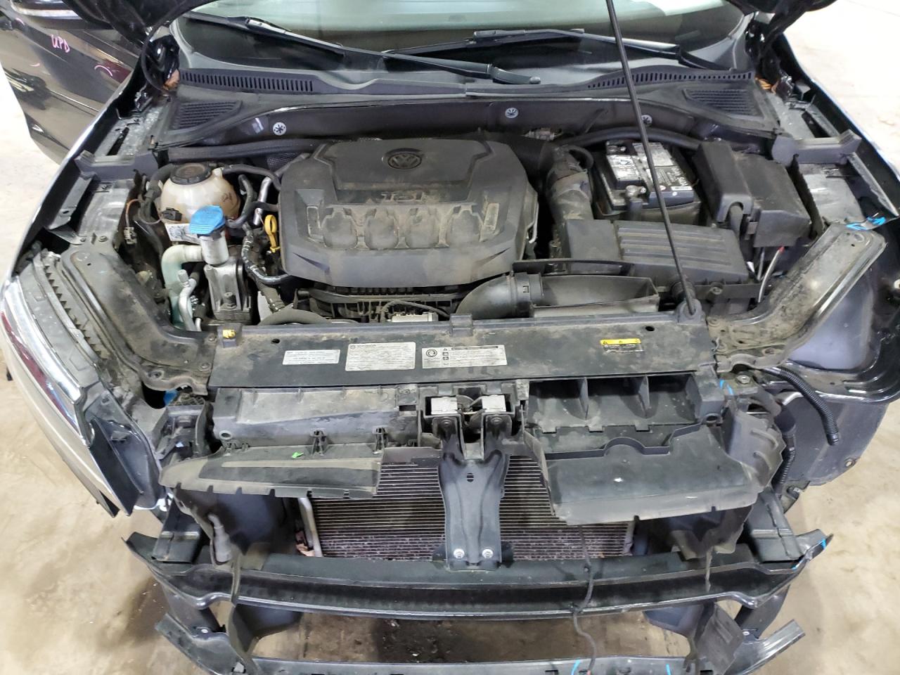 2020 Volkswagen Passat VIN 1VWSA7A36LC010877 Copart auction photo, front end / side damage thumbnail 11