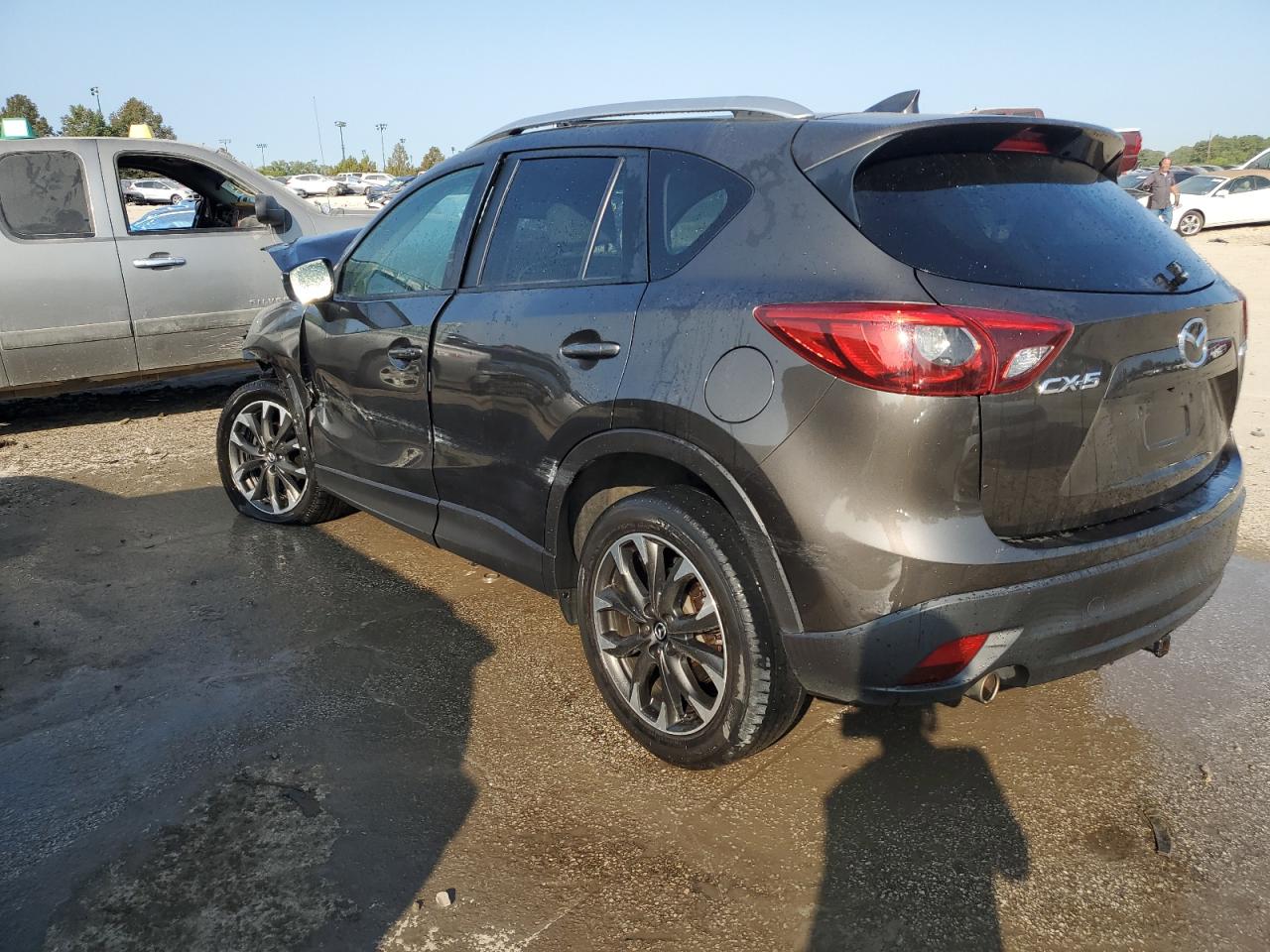 2016 Mazda CX-5 VIN JM3KE2DY5G0608412 Copart auction photo, front end / side damage thumbnail 2