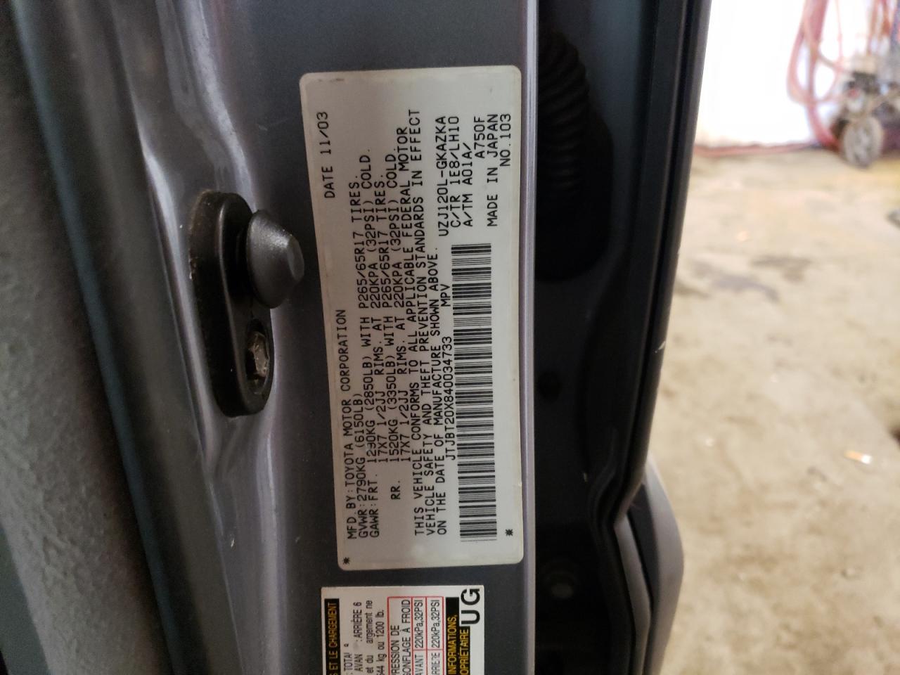 2004 Lexus GX VIN JTJBT20X840034733 Copart auction photo, minor dent/scratches damage thumbnail 13