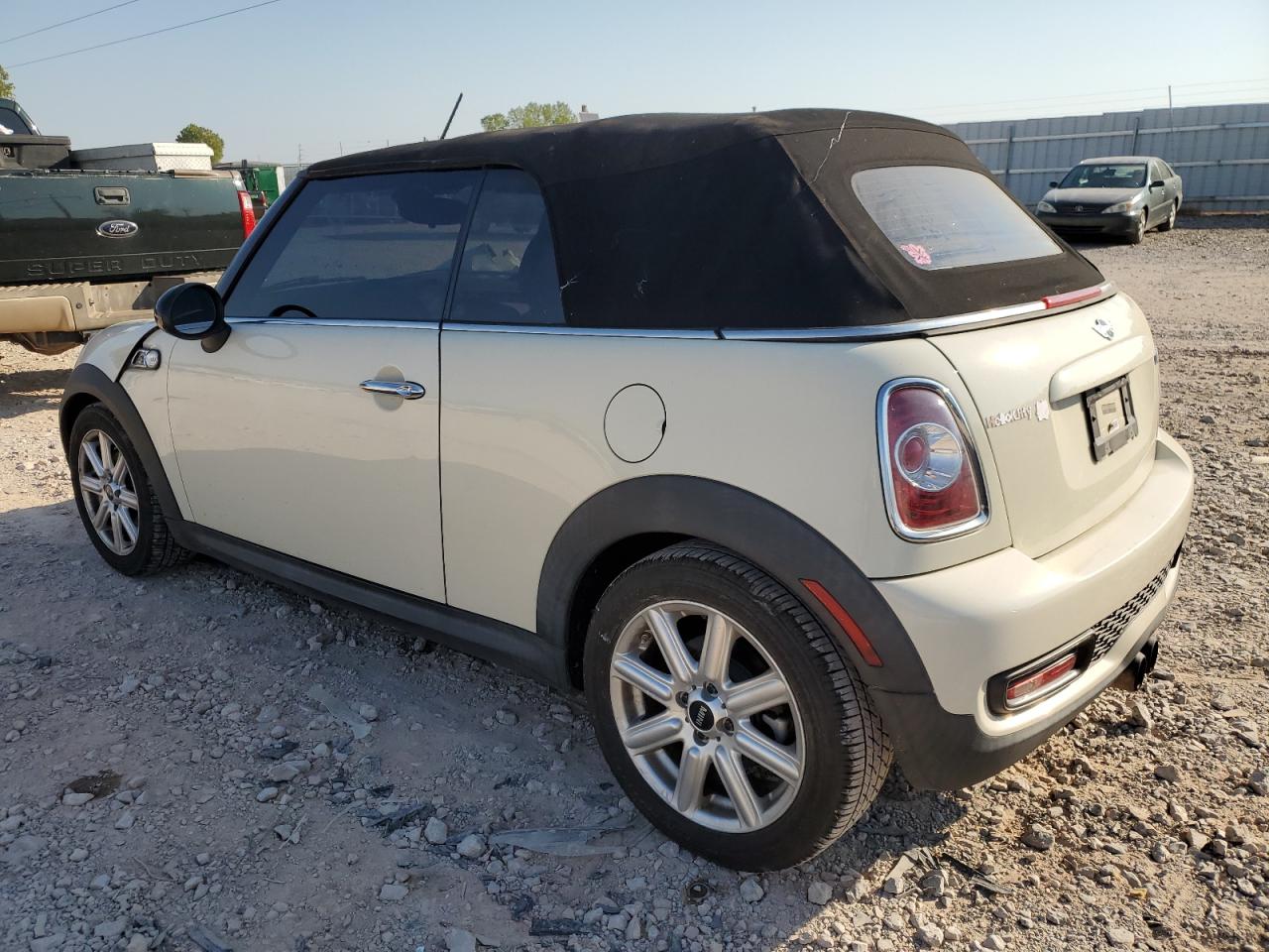 2015 MINI Cooper VIN WMWZP3C51FT708726 Copart auction photo, front end / minor dent/scratches damage thumbnail 2