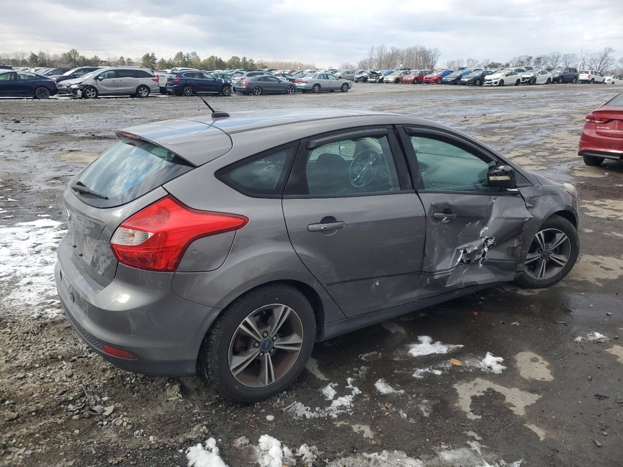 2014 Ford Focus VIN 1FADP3K23EL457054 Copart auction photo, side / minor dent/scratches damage thumbnail 3