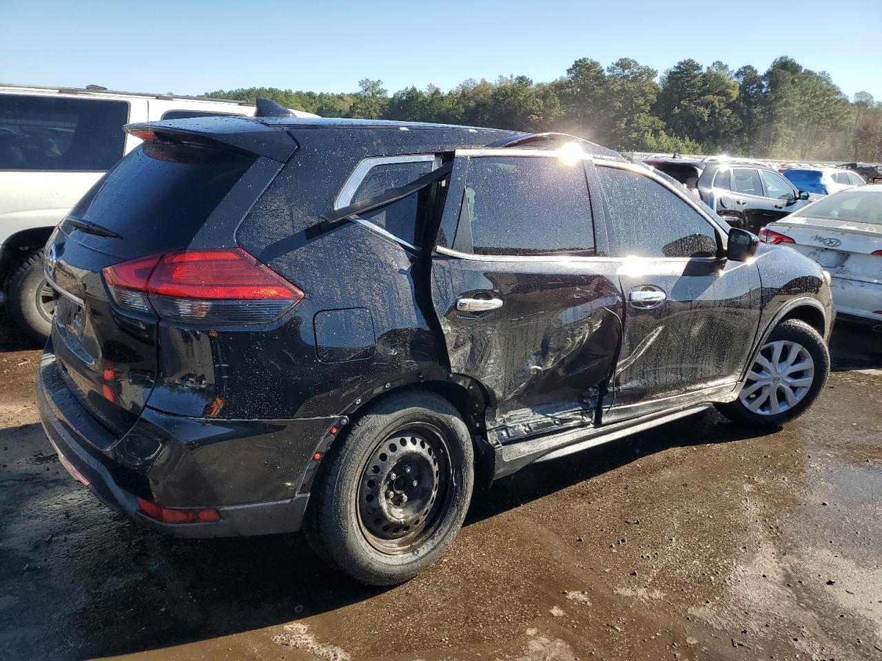 2017 Nissan Rogue VIN 5N1AT2MTXHC793938 Copart auction photo, rollover damage thumbnail 3