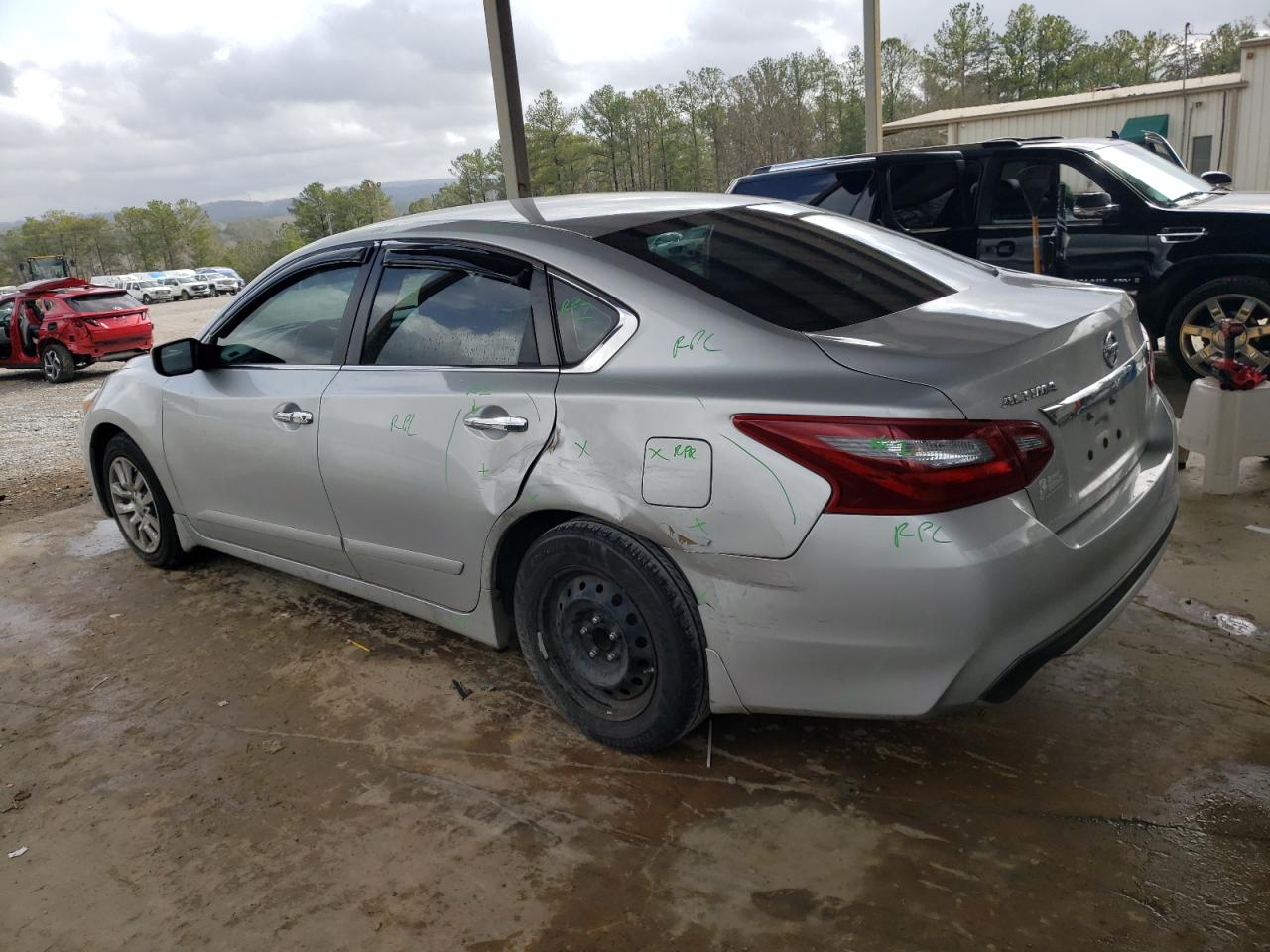 2018 Nissan Altima VIN 1N4AL3AP4JC225780 Copart auction photo, side damage thumbnail 2