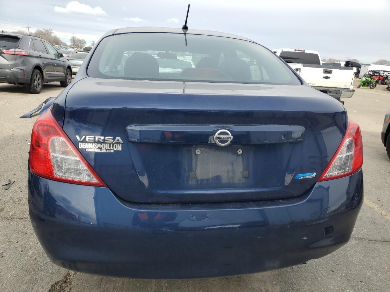 2014 Nissan Versa VIN 3N1CN7AP7EL833052 Copart auction photo, front end / rear end damage thumbnail 6