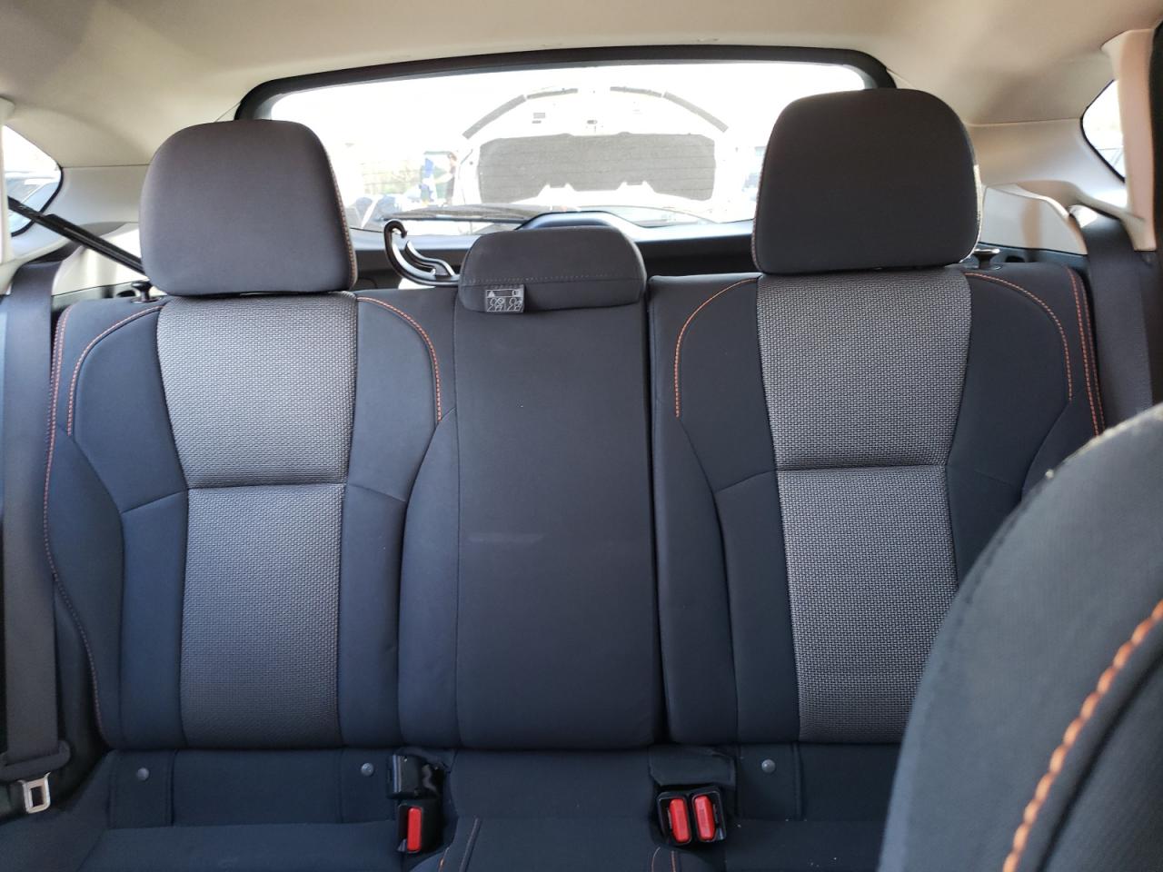 2018 Subaru XV VIN JF2GTADC4JH334150 Copart auction photo, side / minor dent/scratches damage thumbnail 10