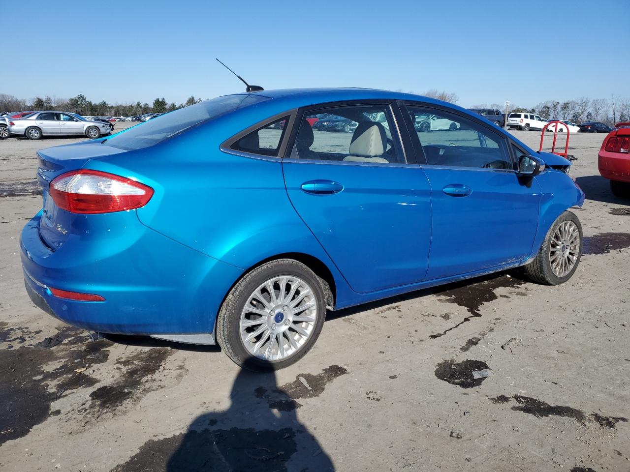 2014 Ford Fiesta VIN 3FADP4CJ4EM107247 Copart auction photo, front end / frame damage damage thumbnail 3
