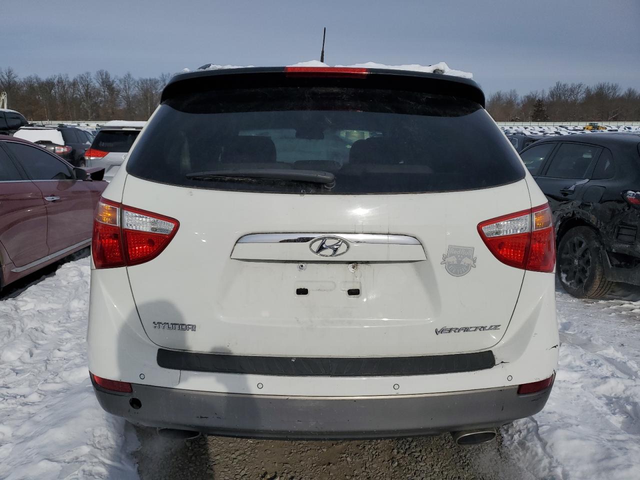 2011 Hyundai Veracruz VIN KM8NU4CC0BU142928 Copart auction photo, minor dent/scratches damage thumbnail 6