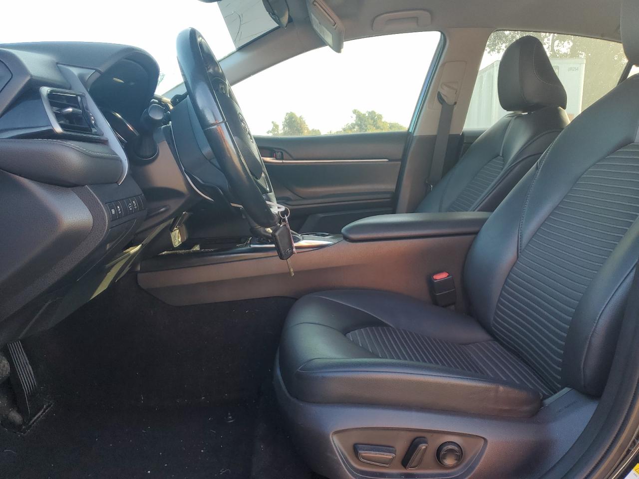 2019 Toyota Camry VIN 4T1B11HK2KU708744 Copart auction photo, front end / rear end damage thumbnail 7