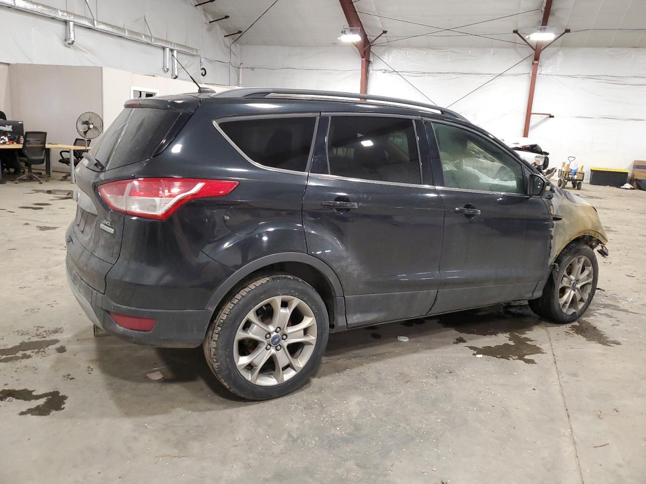 2013 Ford Escape VIN 1FMCU0HX0DUA97892 Copart auction photo, burn - engine / all over damage thumbnail 3