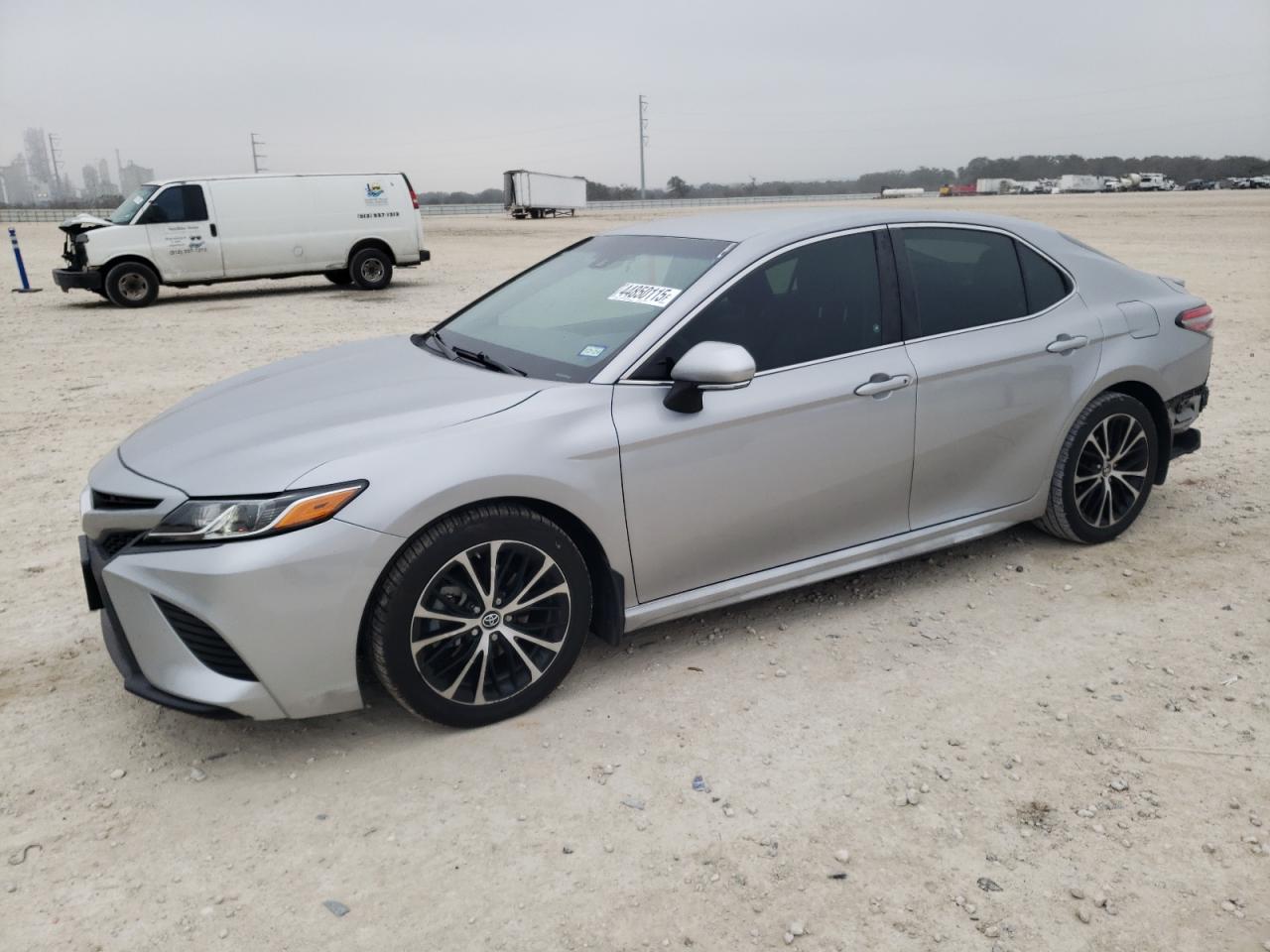 2018 Toyota Camry VIN 4T1B11HK6JU674337