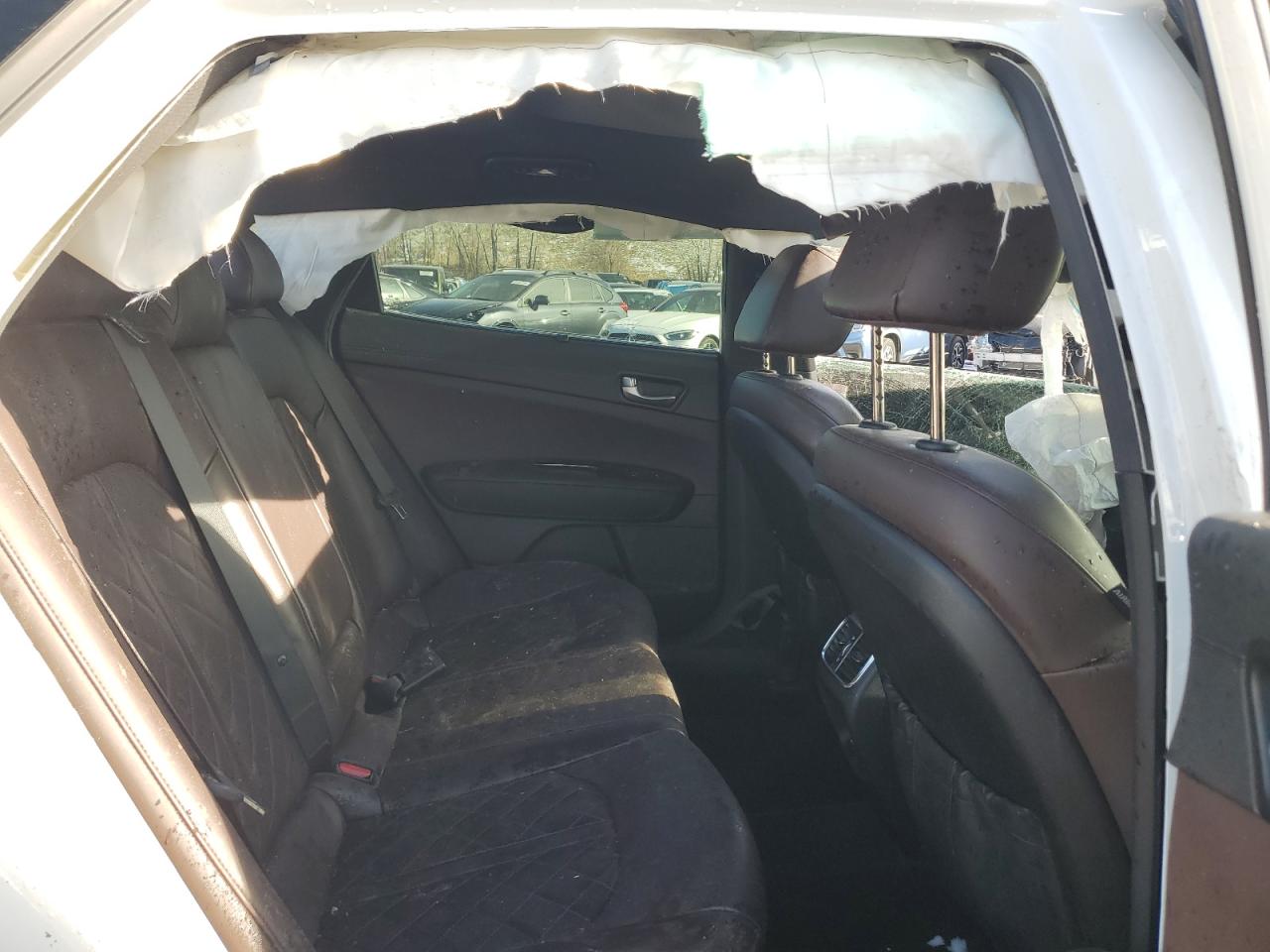2019 KIA Optima VIN 5XXGV4L23KG326672 Copart auction photo, rollover damage thumbnail 10