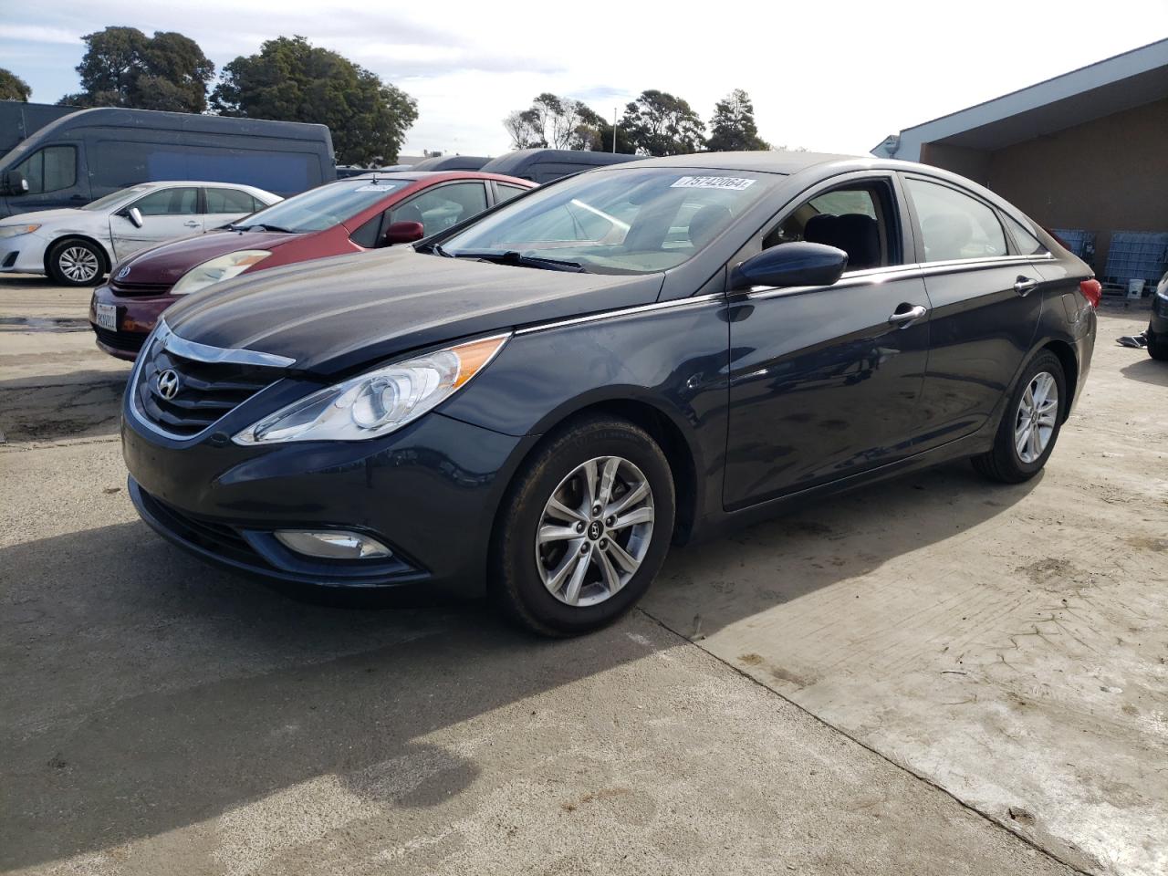 2013 Hyundai Sonata VIN 5NPEB4AC1DH520670