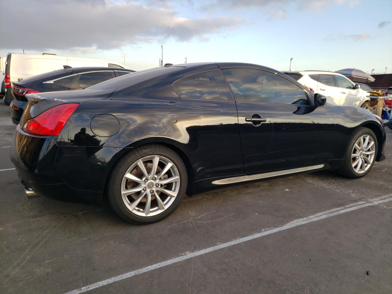 2013 Infiniti G VIN JN1CV6EK6DM921443 Copart auction photo, vandalism / undercarriage damage thumbnail 3