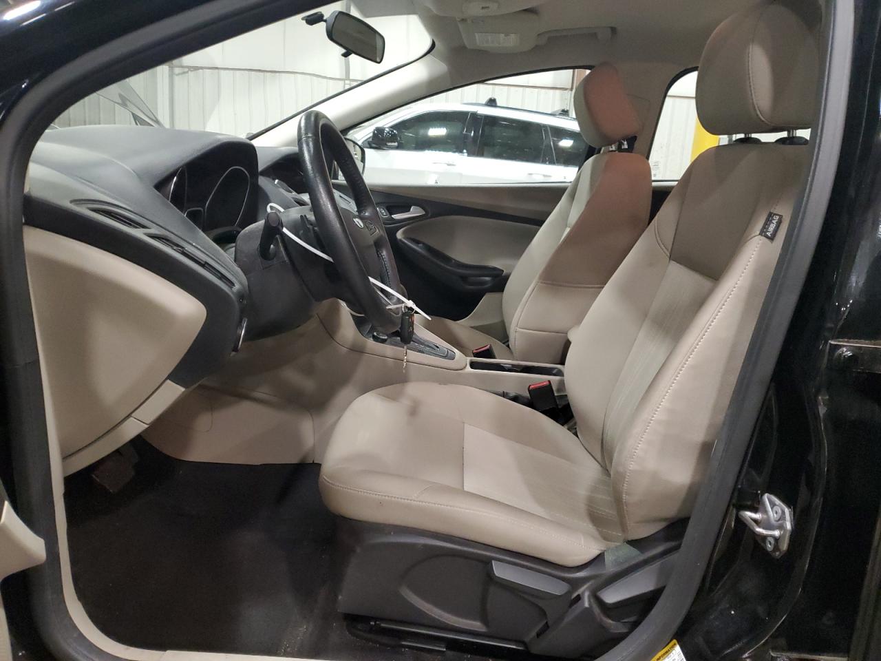 2016 Ford Focus VIN 1FADP3F22GL208094 Copart auction photo, rear end / front end damage thumbnail 7