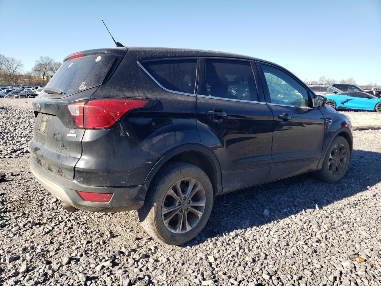 2019 Ford Escape VIN 1FMCU9GD8KUB08582 Copart auction photo, front end damage thumbnail 3