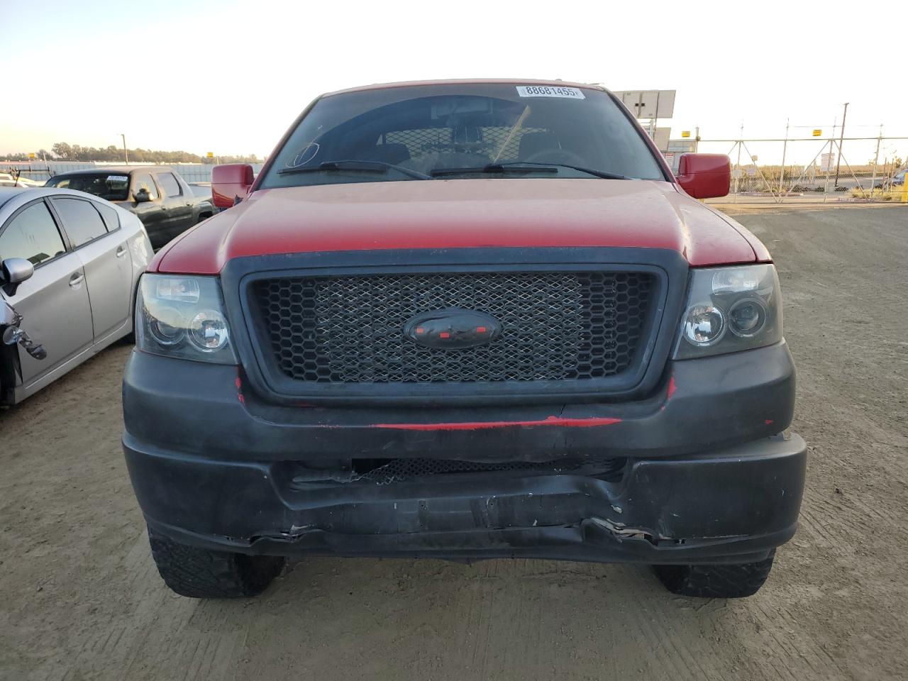 2005 Ford F-150 VIN 1FTPW12545KF02405 Copart auction photo, rear end / minor dent/scratches damage thumbnail 5