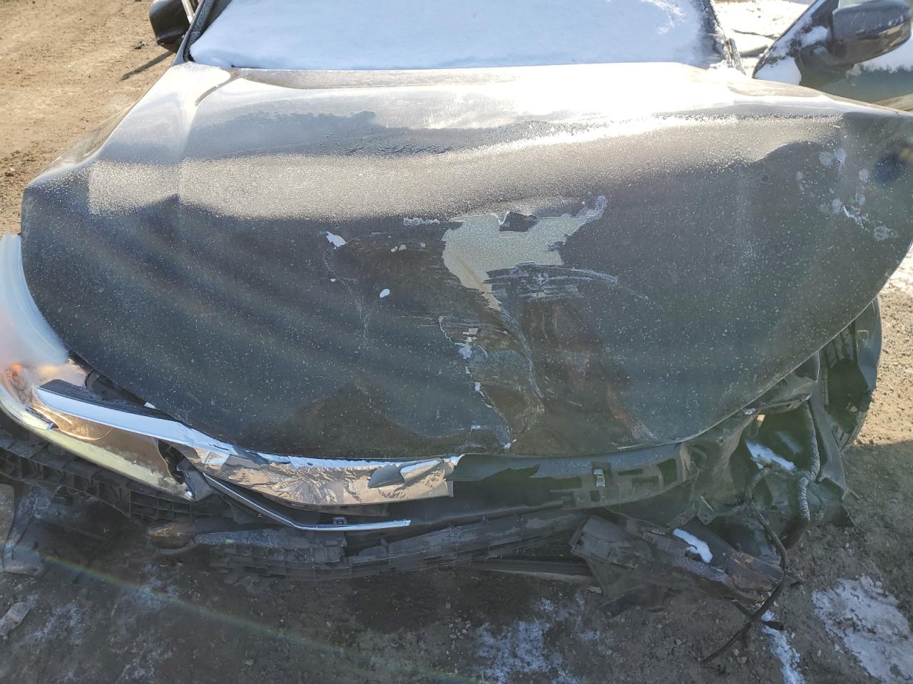 2017 Honda Accord VIN 1HGCR2F73HA161212 Copart auction photo, front end / minor dent/scratches damage thumbnail 12