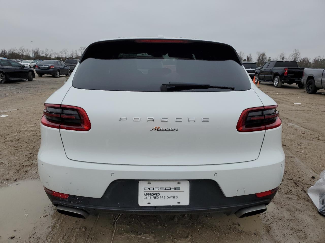 2017 Porsche Macan VIN WP1AA2A50HLB83822 Copart auction photo, side damage thumbnail 6