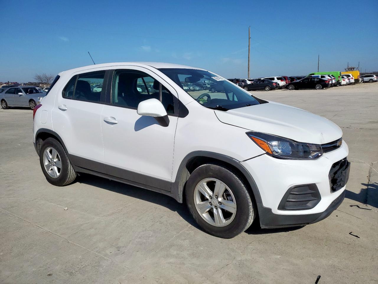 2019 Chevrolet Trax VIN 3GNCJKSB7KL211391 Copart auction photo, front end damage thumbnail 4