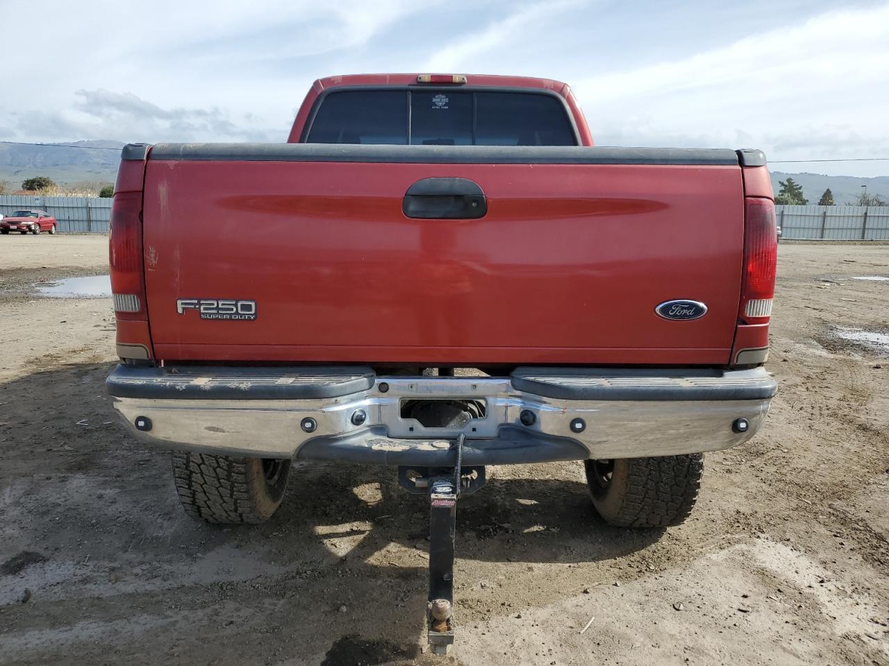 2003 Ford F250 VIN 1FTNW21S63EB77725 Copart auction photo, vandalism damage thumbnail 6