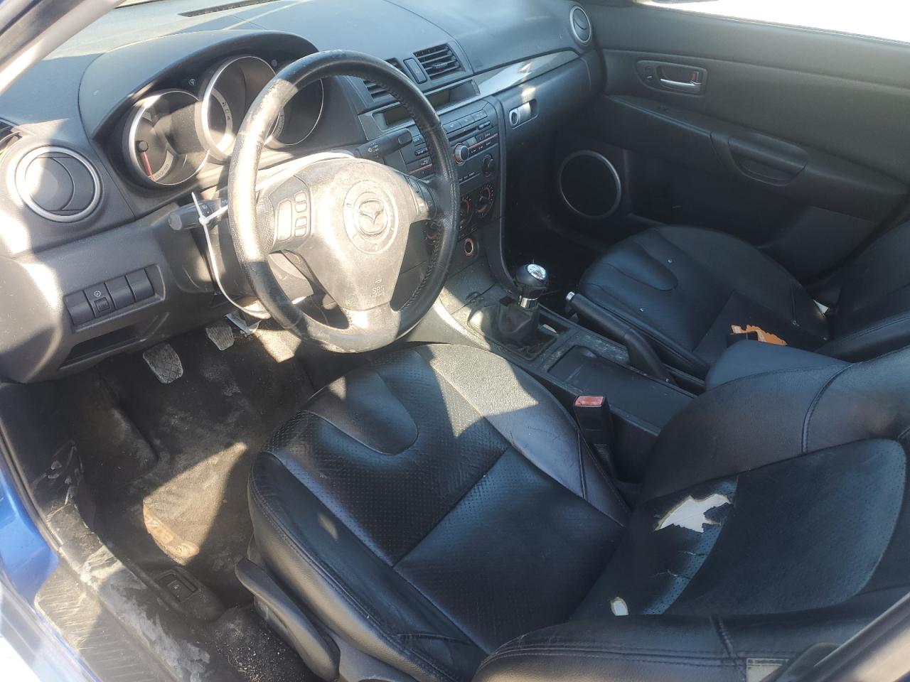 2005 Mazda 3 VIN JM1BK323651235631 Copart auction photo, front end / rear end damage thumbnail 8