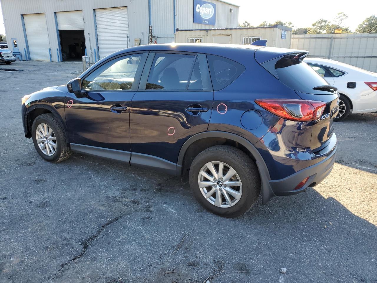 2013 Mazda CX-5 VIN JM3KE2BEXD0156915 Copart auction photo, front end damage thumbnail 2