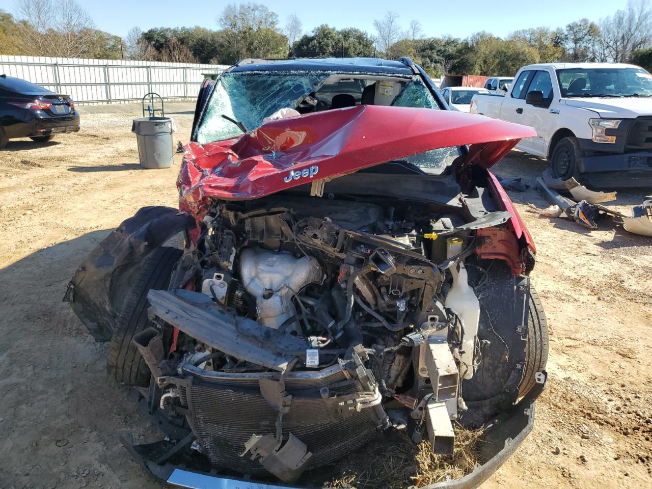 2019 Jeep Compass VIN 3C4NJDCB3KT669344 Copart auction photo, front end / side damage thumbnail 5