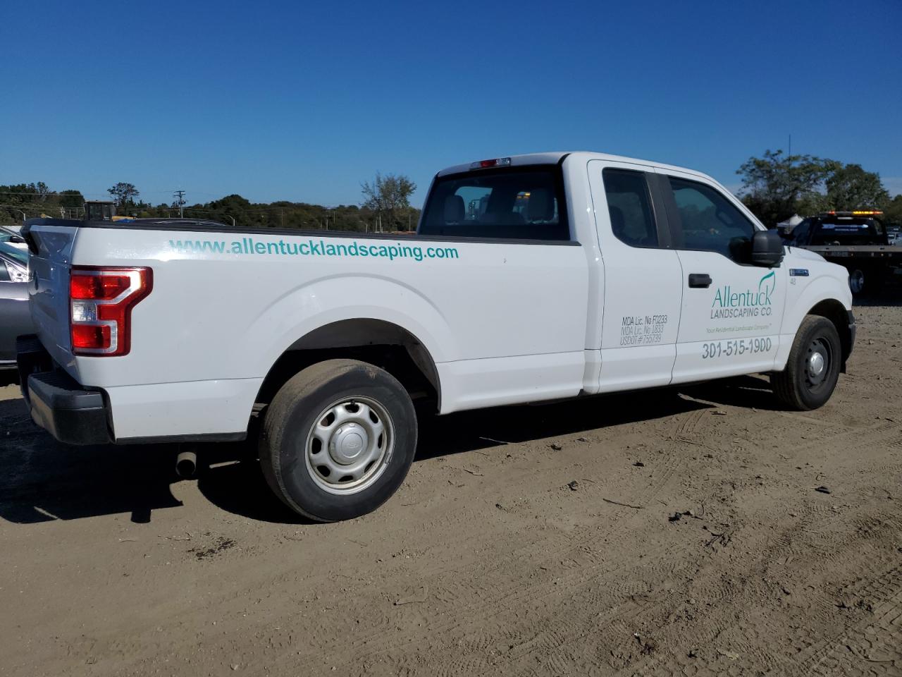 2018 Ford F-150 VIN 1FTEX1C56JKD14398 Copart auction photo, minor dent/scratches / normal wear damage thumbnail 3