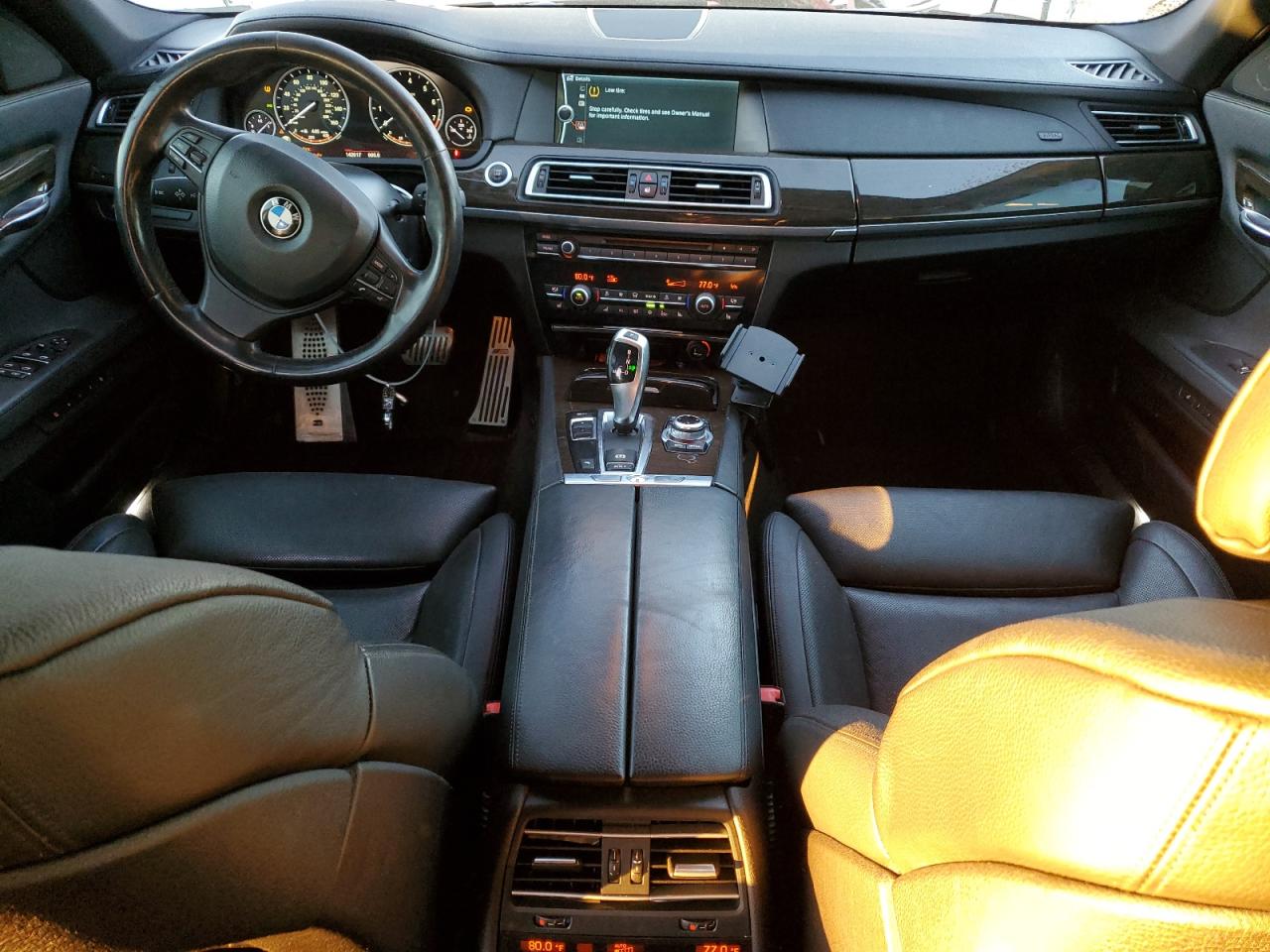 2012 BMW 7er VIN WBAKB4C50CC576043 Copart auction photo, front end / side damage thumbnail 8