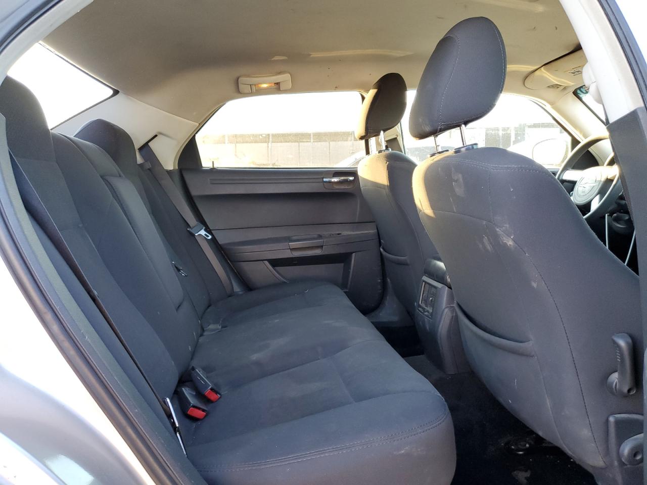 2008 Chrysler 300 VIN 2C3KA43R38H122483 Copart auction photo, all over damage thumbnail 10