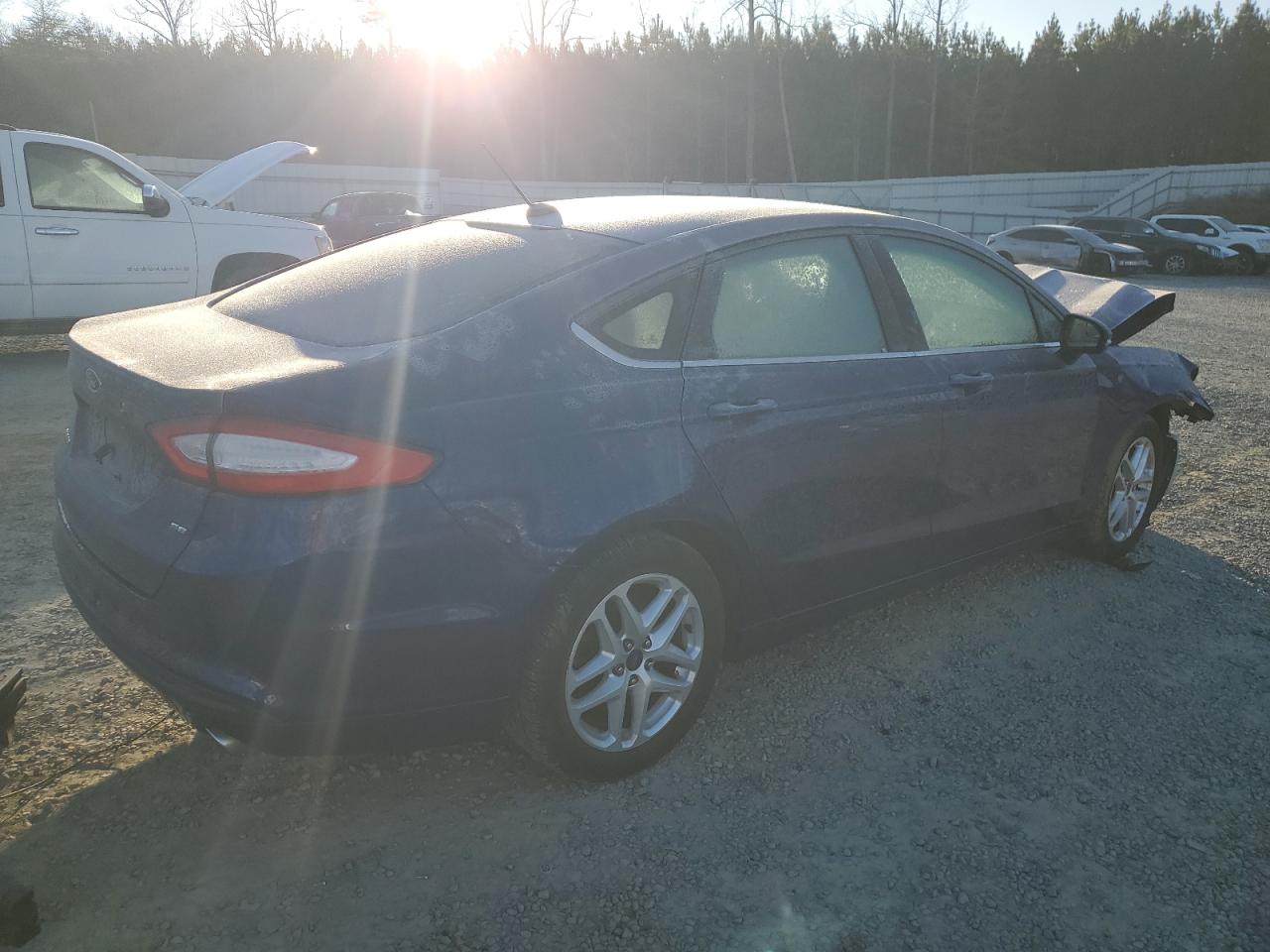 2014 Ford Fusion VIN 1FA6P0H71E5377668 Copart auction photo, front end damage thumbnail 3