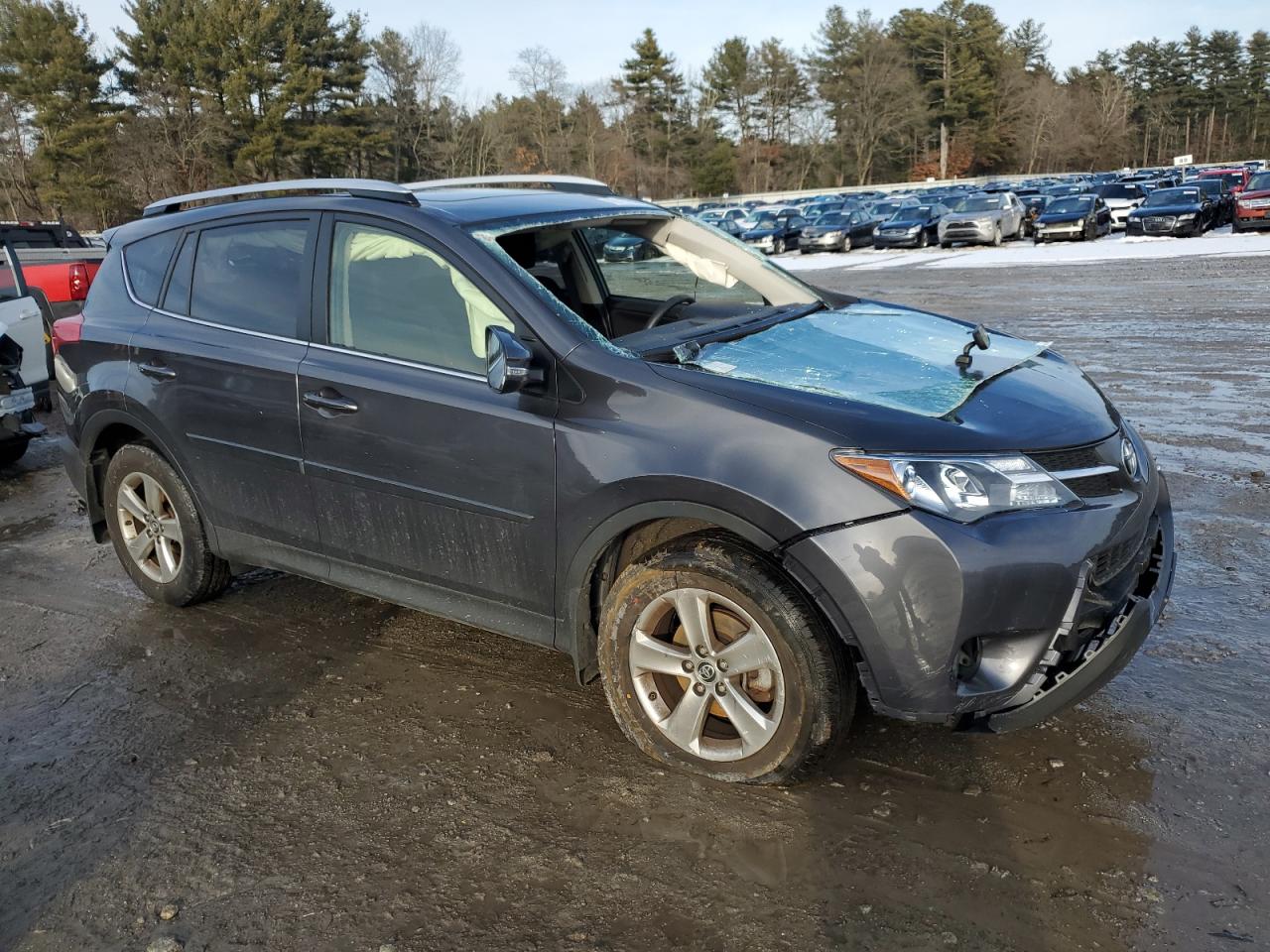 2015 Toyota RAV 4 VIN JTMRFREVXFJ045299 Copart auction photo, front end / side damage thumbnail 4